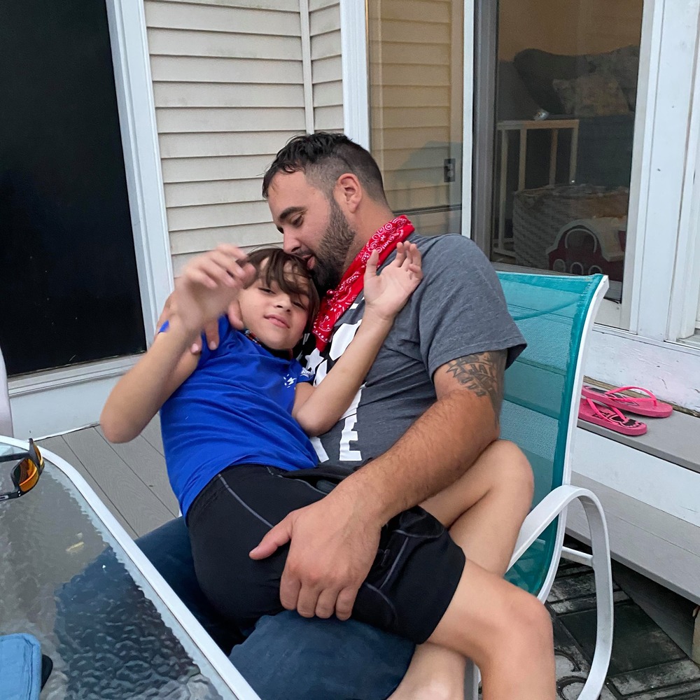 Meet your Posher, Alvaro